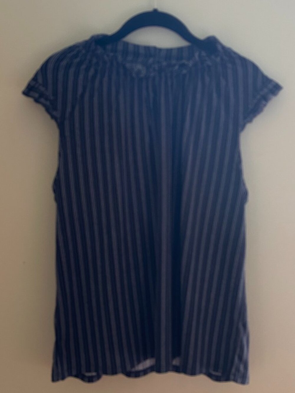 Adriana Papell Navy and White Striped Top - L